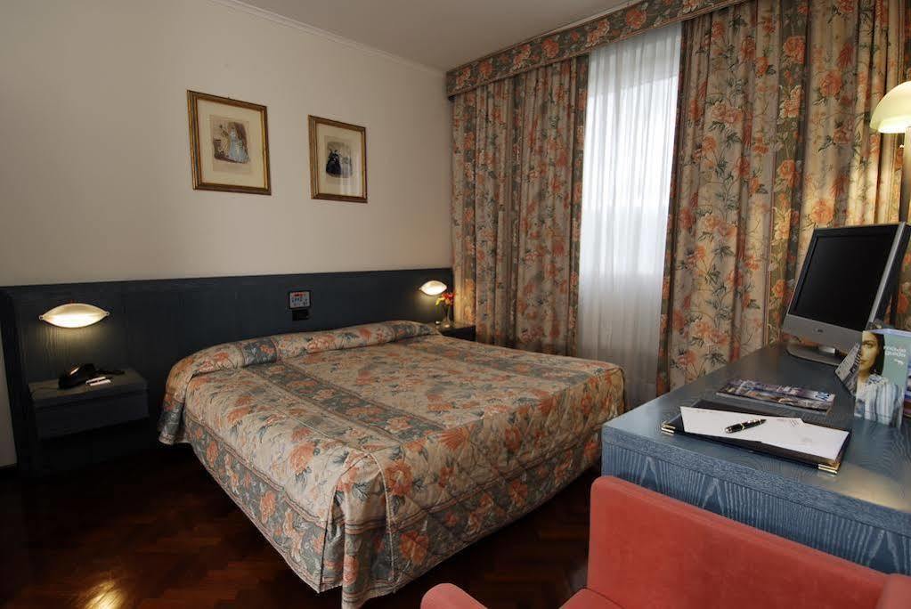 Park Hotel Ripaverde Borgo San Lorenzo Exterior photo